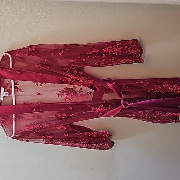 Rya Collection Lace Robe - Picture 2 of 5